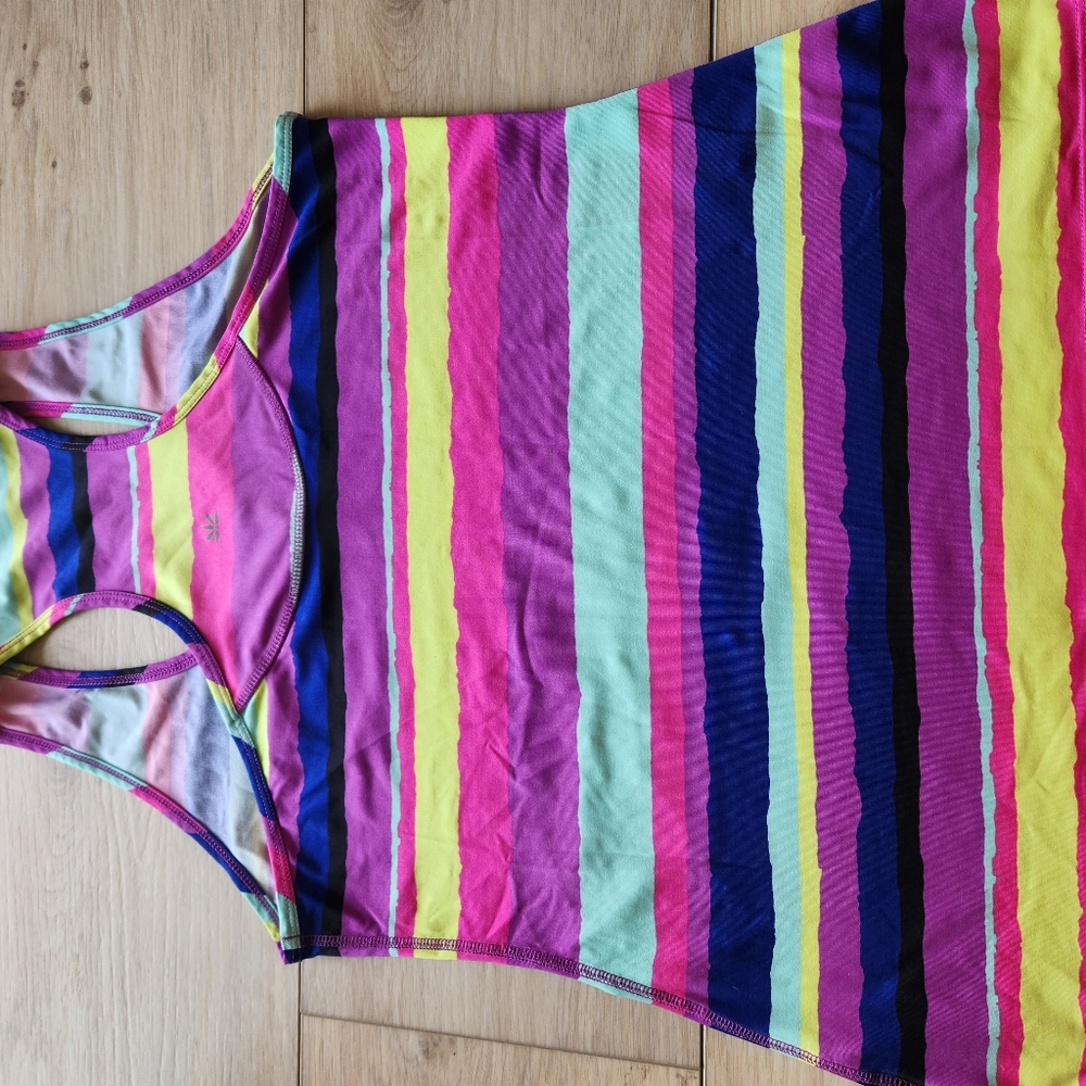 Lukka Razorback Tank - Picture 7 of 7
